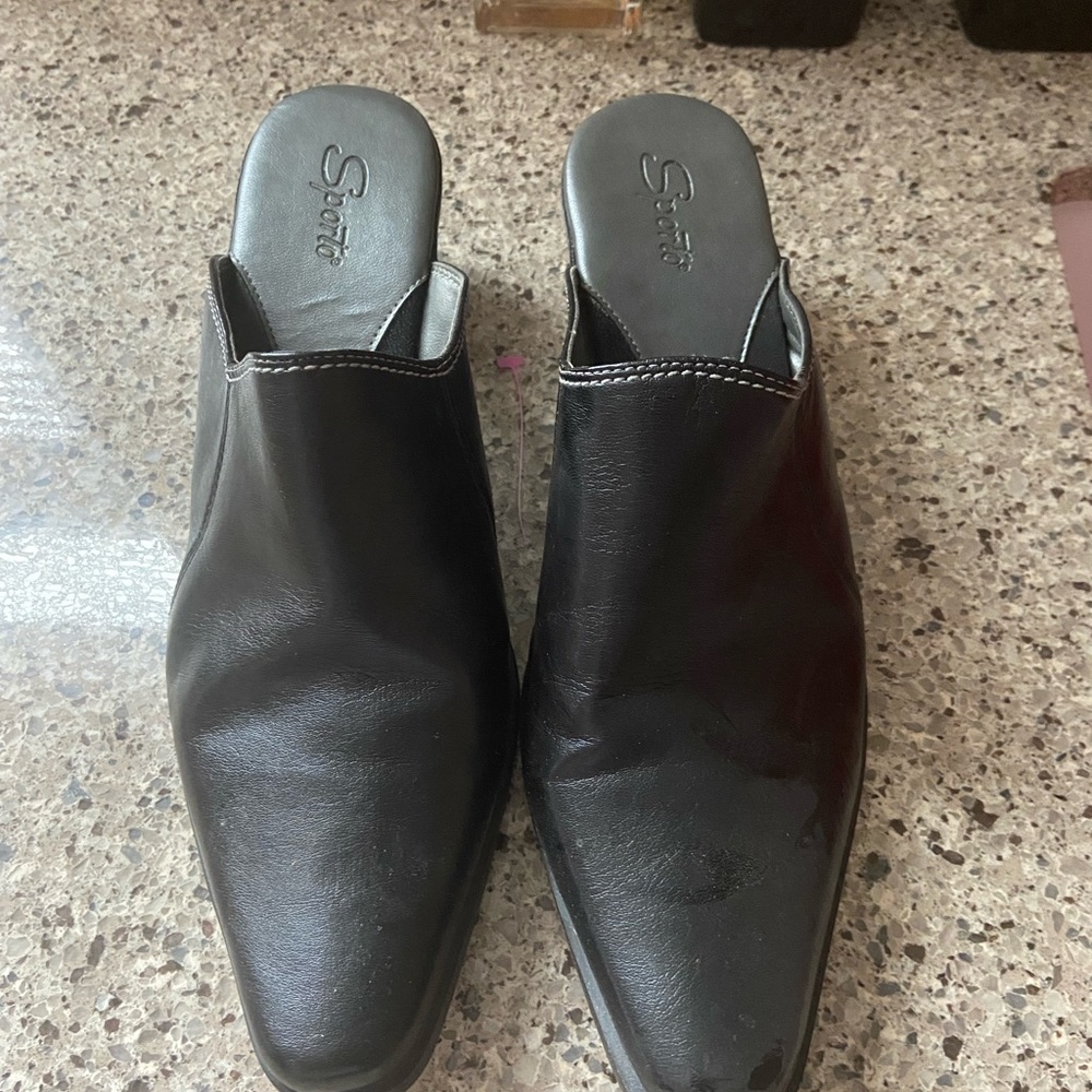 Womens dress shoes